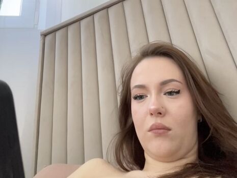🔥 Olivkavif leaked private photo uncensored full