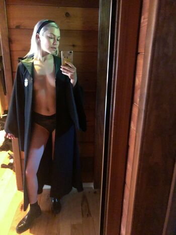 🔥 Phoebe bridgers page leaked private photo uncensored full