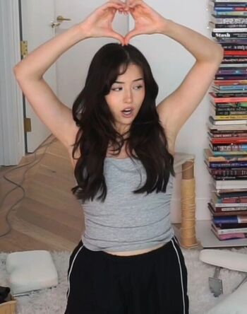 🔥 Pokimane  page leaked private photo uncensored full