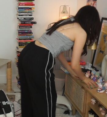 🔥 Pokimane  page leaked private photo uncensored full