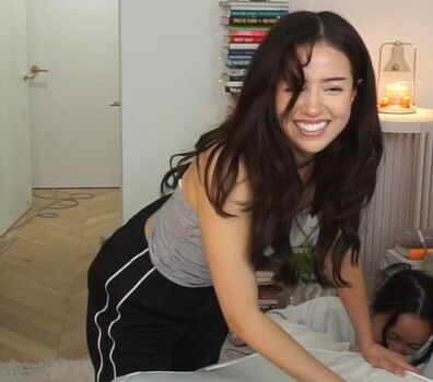 🔥 Pokimane  page leaked private photo uncensored full