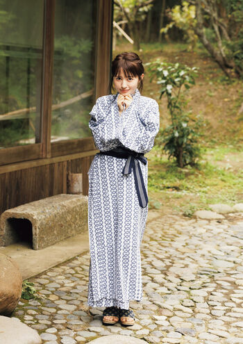 Rikako Aida