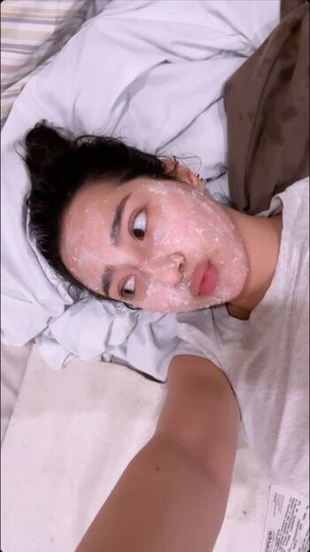 🔥 Sabrina pezeshkian page leaked private photo uncensored full