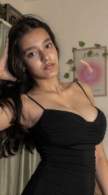 🔥 Sakshi pandey leaked private photo uncensored full