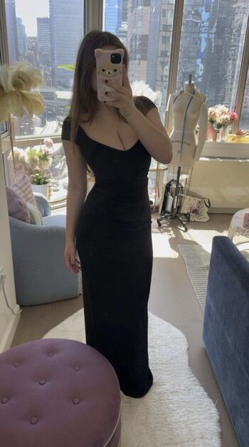 🔥 Sara dobrik page leaked private photo uncensored full