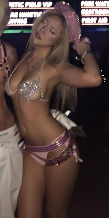 🔥 Sarachaee page leaked private photo uncensored full