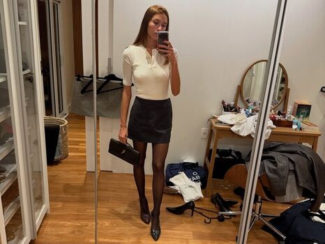 🔥 Sasha meneghel leaked private photo uncensored full