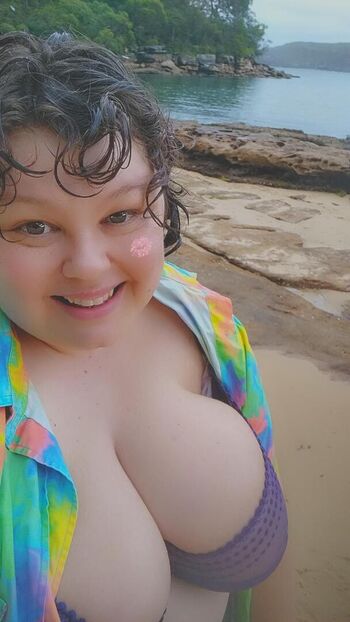 Full leaked Snaphappyadventurer page private onlyfans photo