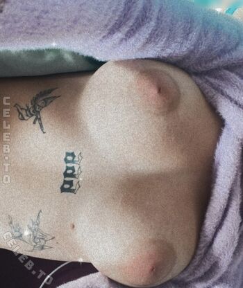Full leaked Sophie private onlyfans photo