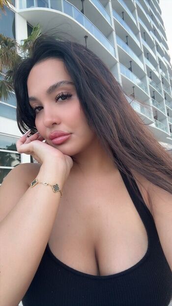 🔥 Stella hudgens  page leaked private photo uncensored full