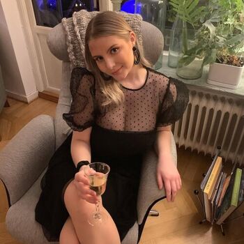 🔥 Swedish girls page leaked private photo uncensored full