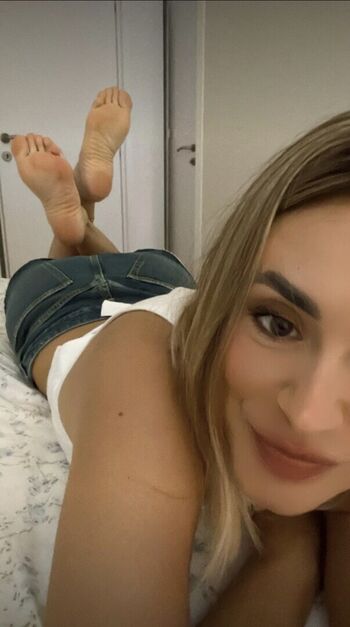 🔥 Sweet girl page leaked private photo uncensored full