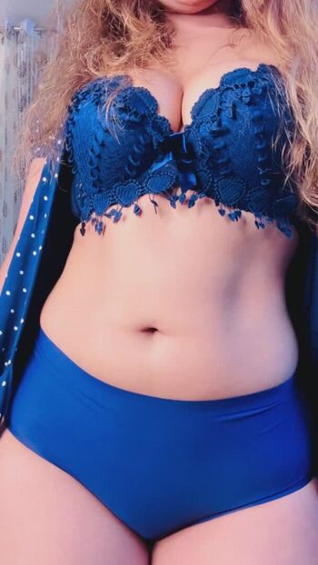 Full leaked Tanya chaudhari private onlyfans photo