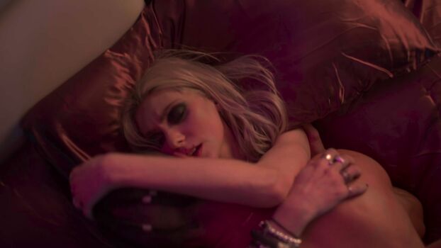 🔥 Taylor momsen  page leaked private photo uncensored full