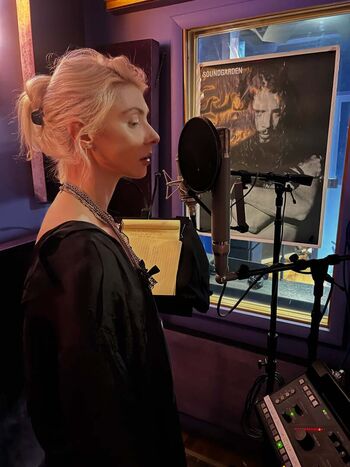 🔥 Taylor momsen leaked private photo uncensored full