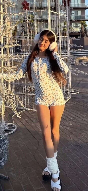 Full leaked The definitive petite with an ass megathread private onlyfans photo