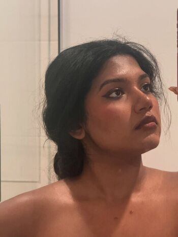 Full leaked Theweeklyguest page private onlyfans photo