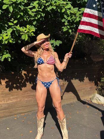🔥 Torrie wilson leaked private photo uncensored full
