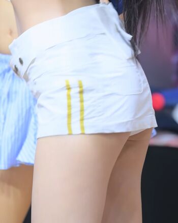 WomenK-pop