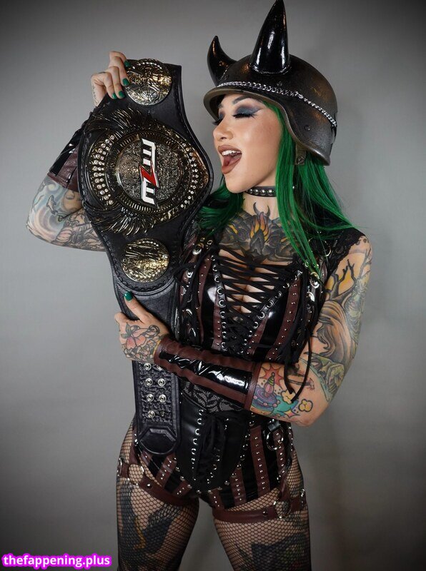 Shotzi Blackheart / ShotziWWE / WWE Shotzi Фото оголеного OnlyFans #503