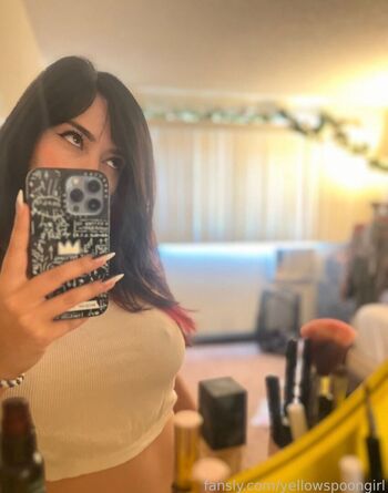 🔥 Yellowspoongirl leaked private photo uncensored full