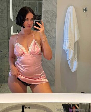 🔥 Yesjulz  page leaked private photo uncensored full