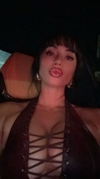 🔥 Yesjulz  page leaked private photo uncensored full