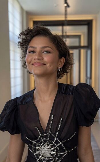 🔥 Zendaya page leaked private photo uncensored full