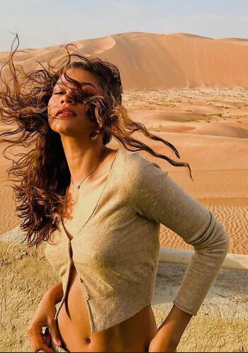 🔥 Zendaya page leaked private photo uncensored full
