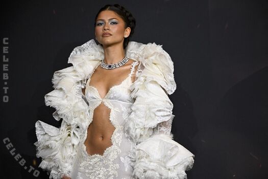 🔥 Zendaya page leaked private photo uncensored full