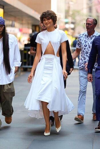 🔥 Zendaya leaked private photo uncensored full