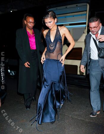 🔥 Zendaya leaked private photo uncensored full