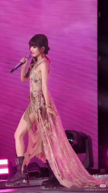 🔥 Zhao lusi page leaked private photo uncensored full