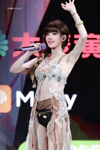 🔥 Zhao lusi page leaked private photo uncensored full