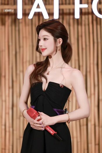🔥 Zhao lusi leaked private photo uncensored full