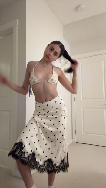 Full leaked Zoya husnnen private onlyfans photo