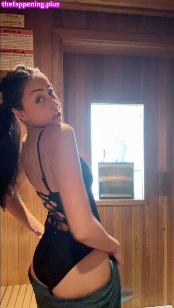 Zoya Husnnen